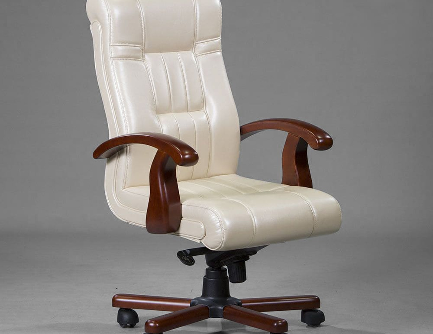 Кресло руководителя Капитал Т — фото № 1